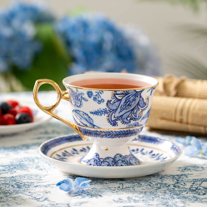 Fine Bone-China Tea Cup & Saucer – 230 ml, 24K Gold Handle, Gift Box - Image 2