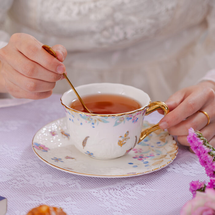 2-Cup & 2-Saucer Gift Set – 24 K Gold Rim and Colorful world - Image 2