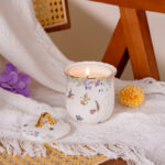 Freesia Scented Soy-Wax Candle Gift Set – 2 Ceramic Jars w/ 24K Gold Rim, Gift Box & Tote - Colorful world - Image 3