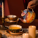 Oil Painting “Tulip Garden” Gold-Rim Bone-China Tea-for-One Set, Luxury Gift Set - Image 3