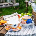 550 ml Bone China Teapot & 10 oz Cup Gift Set-The taste of summer - Image 4