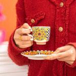 Coffee Set of 13 pcs – 600 ml Teapot + 6 Espresso Cups & Saucers, Gold-Trimmed, Gift Boxed - Image 4